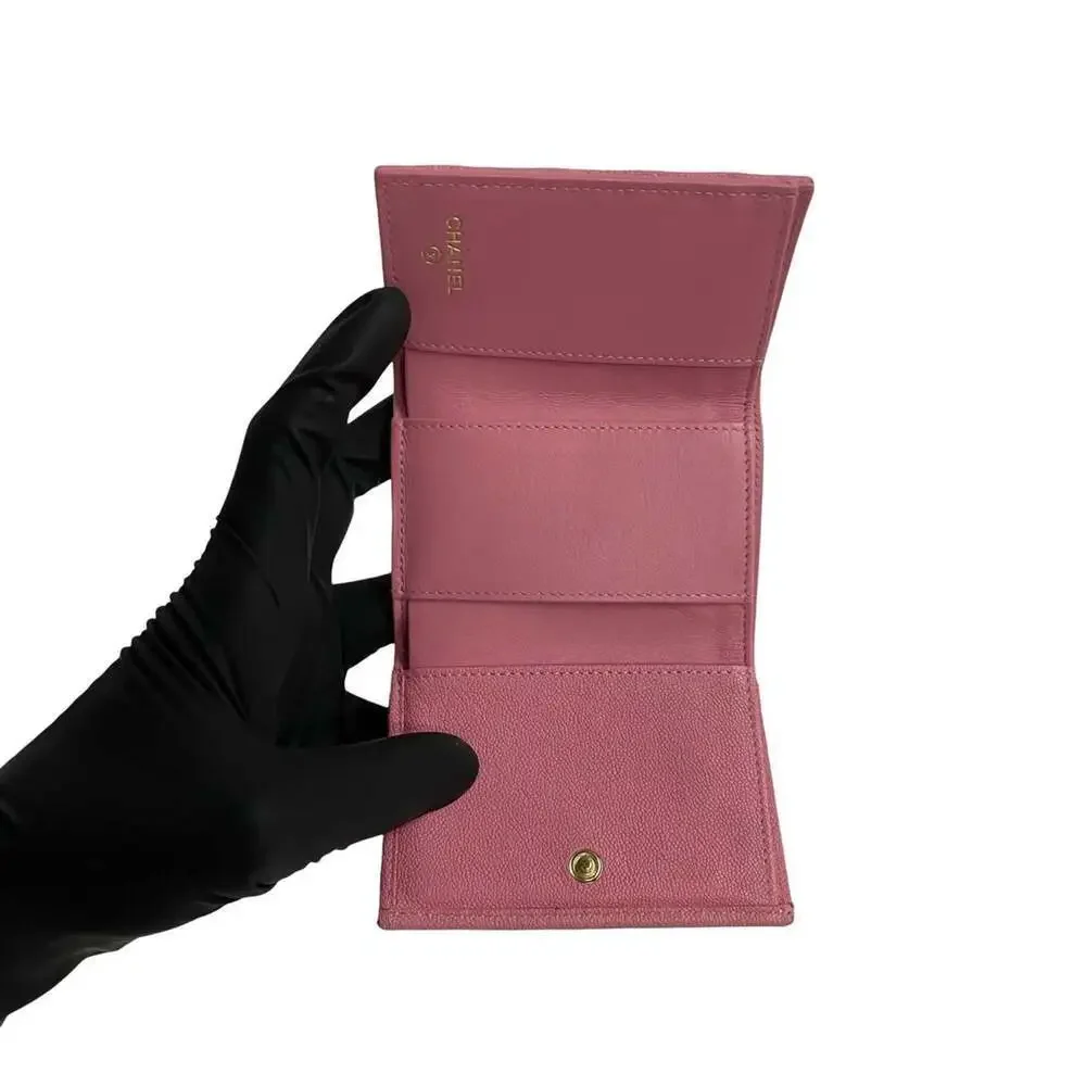 CHANEL Authentic Pink Caviar Leather Wallet - Picture 6 of 9